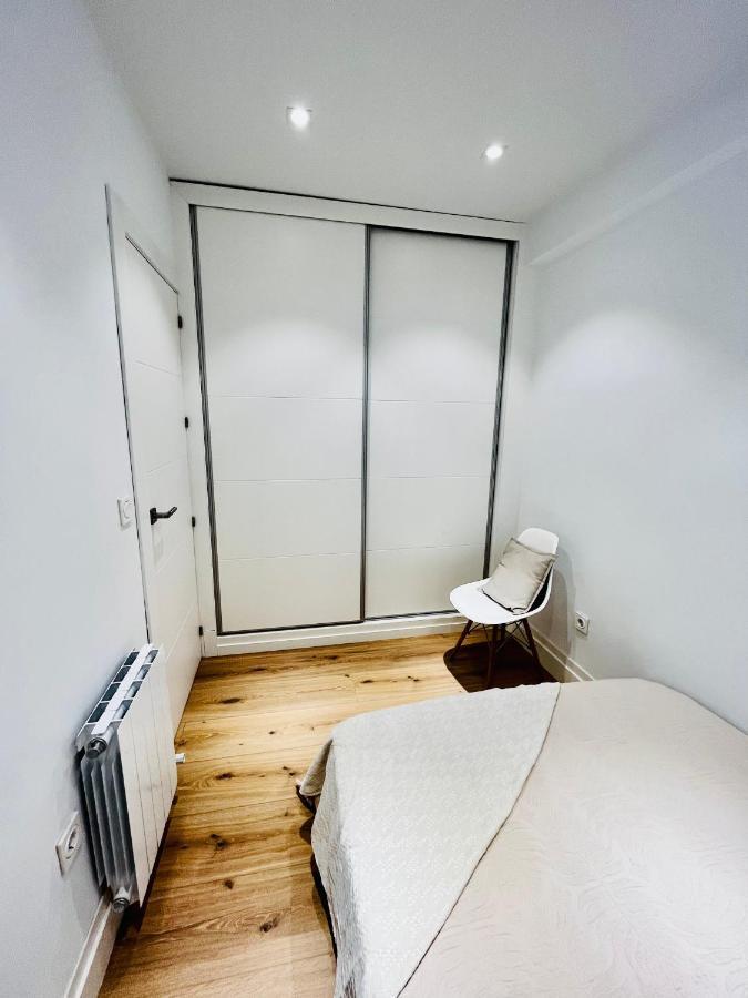 Apto De Diseno Centro Parking Calefaccion Aire Wifi Apartment